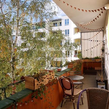 Private Room In The Centre Of Berlin Exterior photo